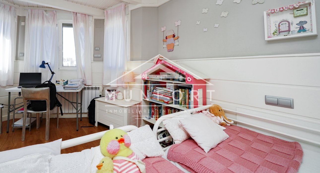 Återförsäljning - Radhus -
San Javier