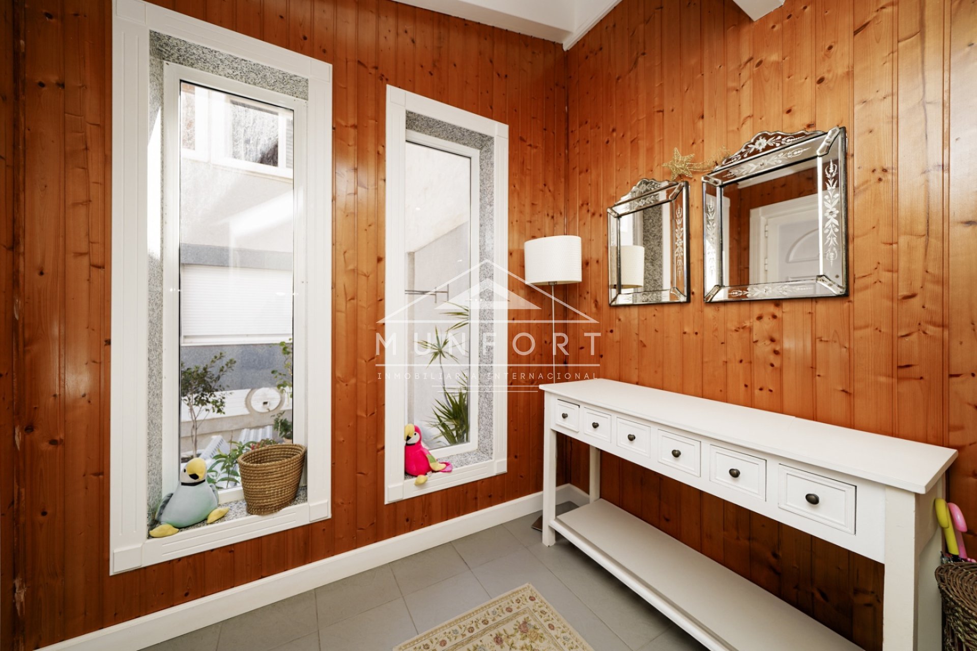 Återförsäljning - Radhus -
San Javier