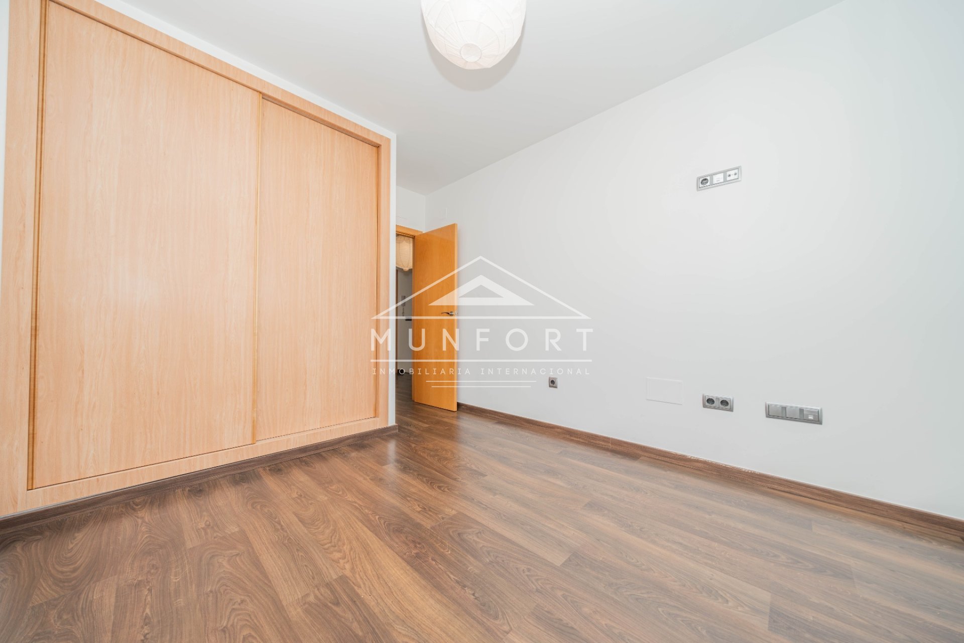 Återförsäljning - Radhus -
San Javier