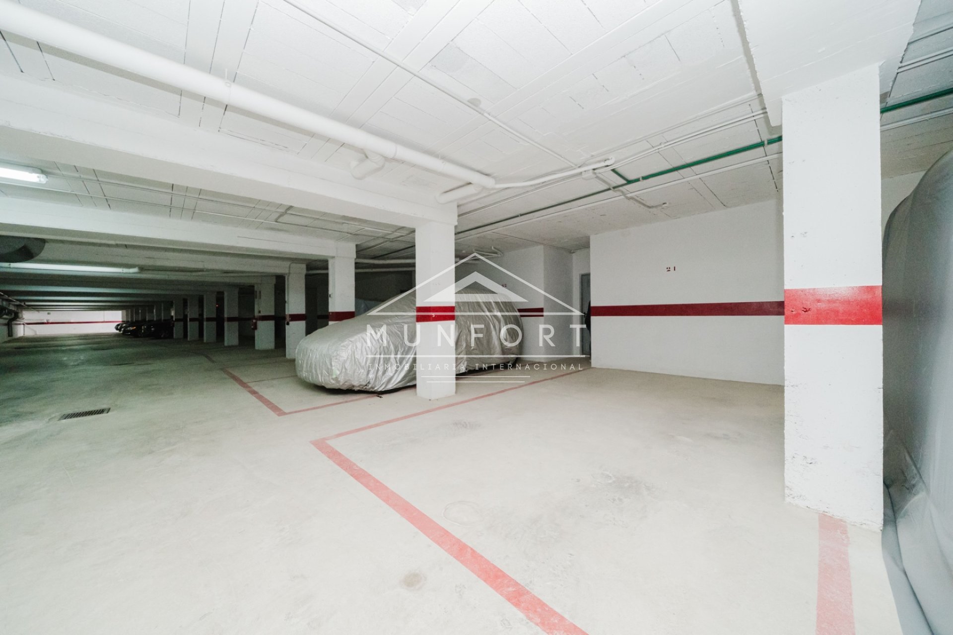 Återförsäljning - Radhus -
San Miguel de Salinas - Ciudad de las Comunicaciones