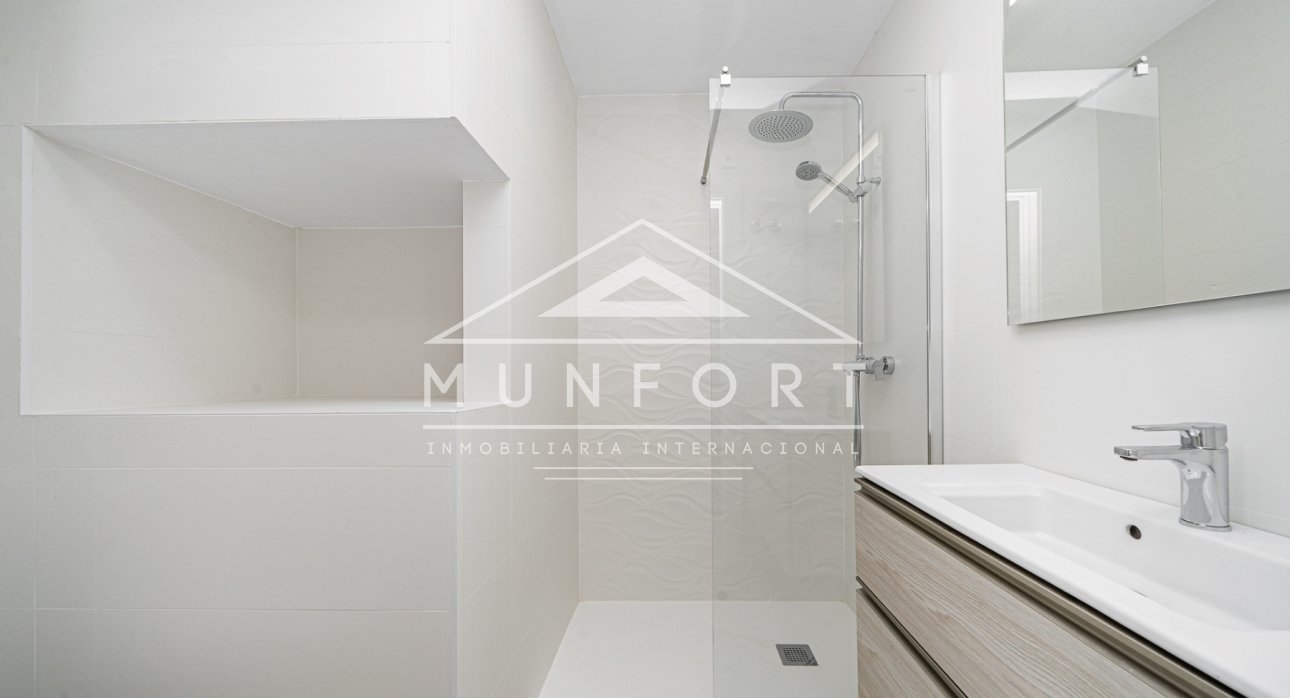 Återförsäljning - Radhus -
San Pedro del Pinatar