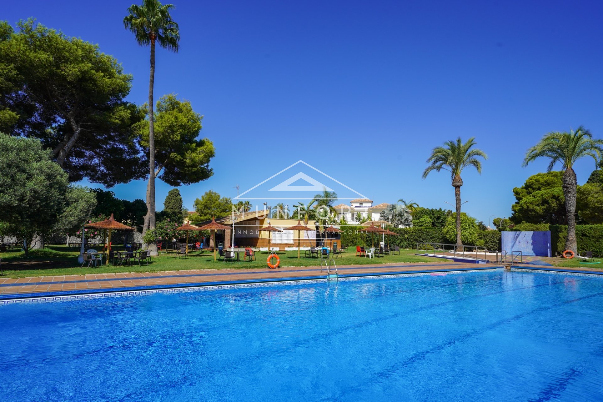 Återförsäljning - Takvåningar -
Orihuela Costa - Dehesa de Campoamor