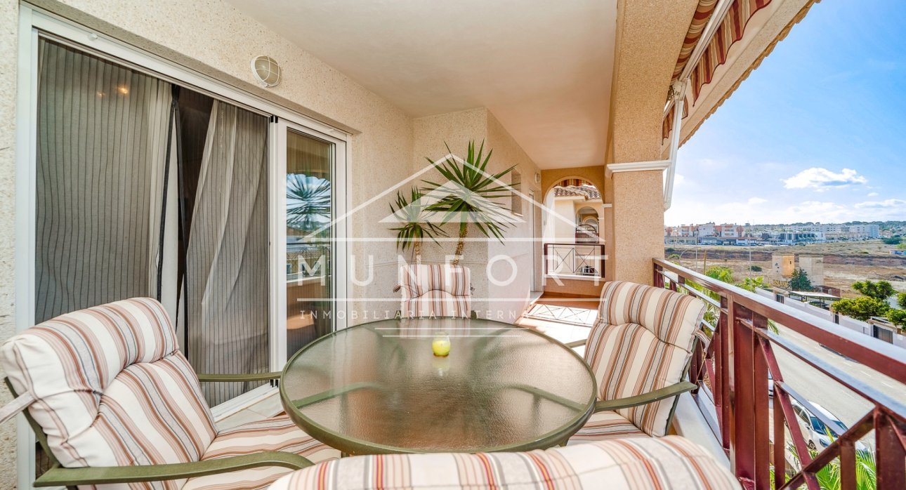 Återförsäljning - Takvåningar -
Orihuela Costa - La Zenia