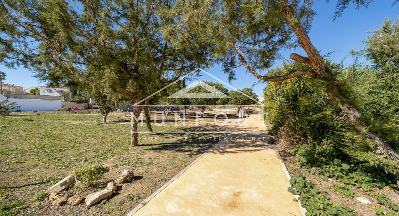 Återförsäljning - Takvåningar -
Orihuela Costa - Villamartín