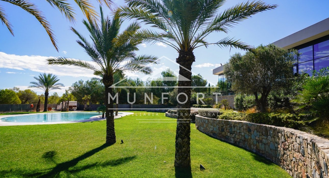 Återförsäljning - Takvåningar -
Orihuela Costa