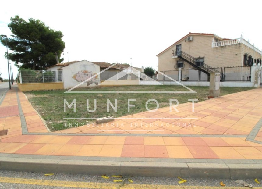Återförsäljning - Tomter -
Alcázares, Los - La Serena Golf - Los Alcázares