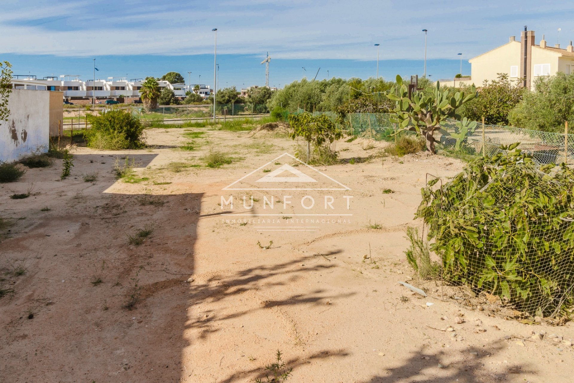 Återförsäljning - Tomter -
San Javier