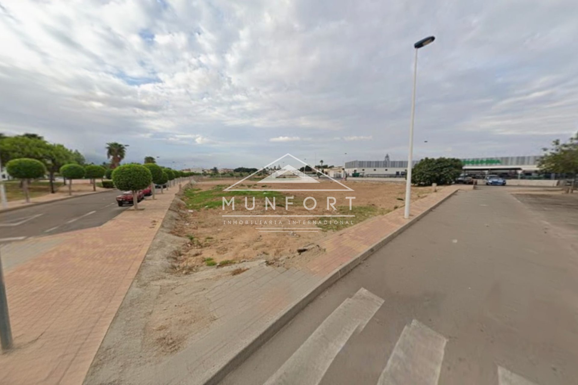 Återförsäljning - Tomter -
San Pedro del Pinatar