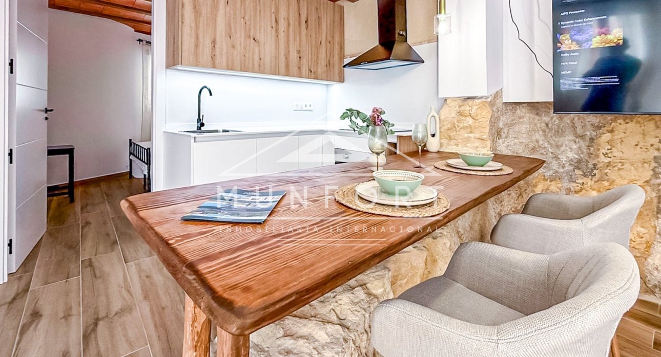 Återförsäljning - Villor -
Albacete - Elche de la Sierra/Villares