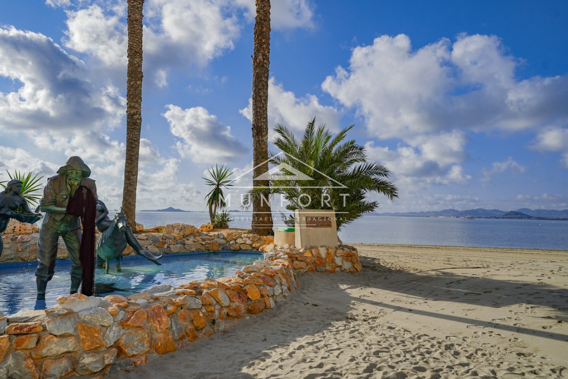 Återförsäljning - Villor -
Alcázares, Los - La Serena Golf - Los Alcázares