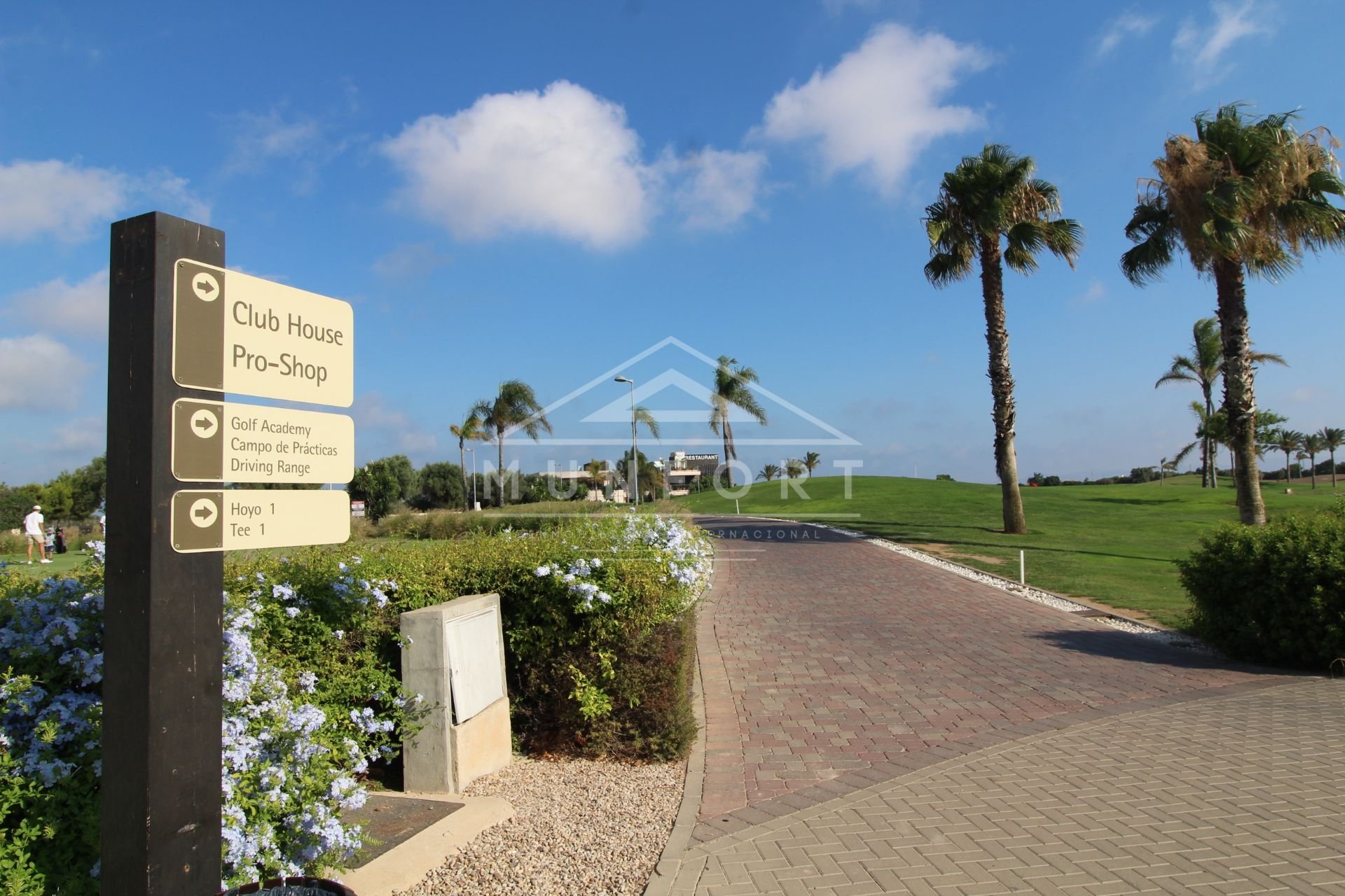 Återförsäljning - Villor -
Alcázares, Los - La Serena Golf - Los Alcázares