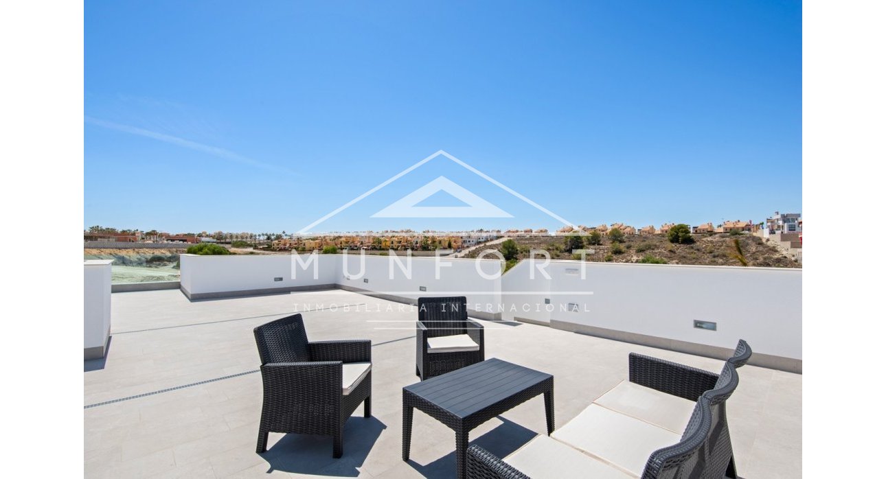 Återförsäljning - Villor -
Algorfa