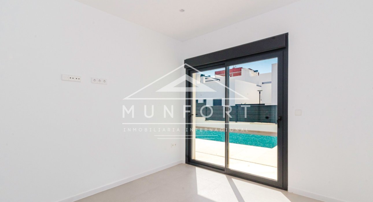 Återförsäljning - Villor -
Alhama de Murcia - Condado de Alhama