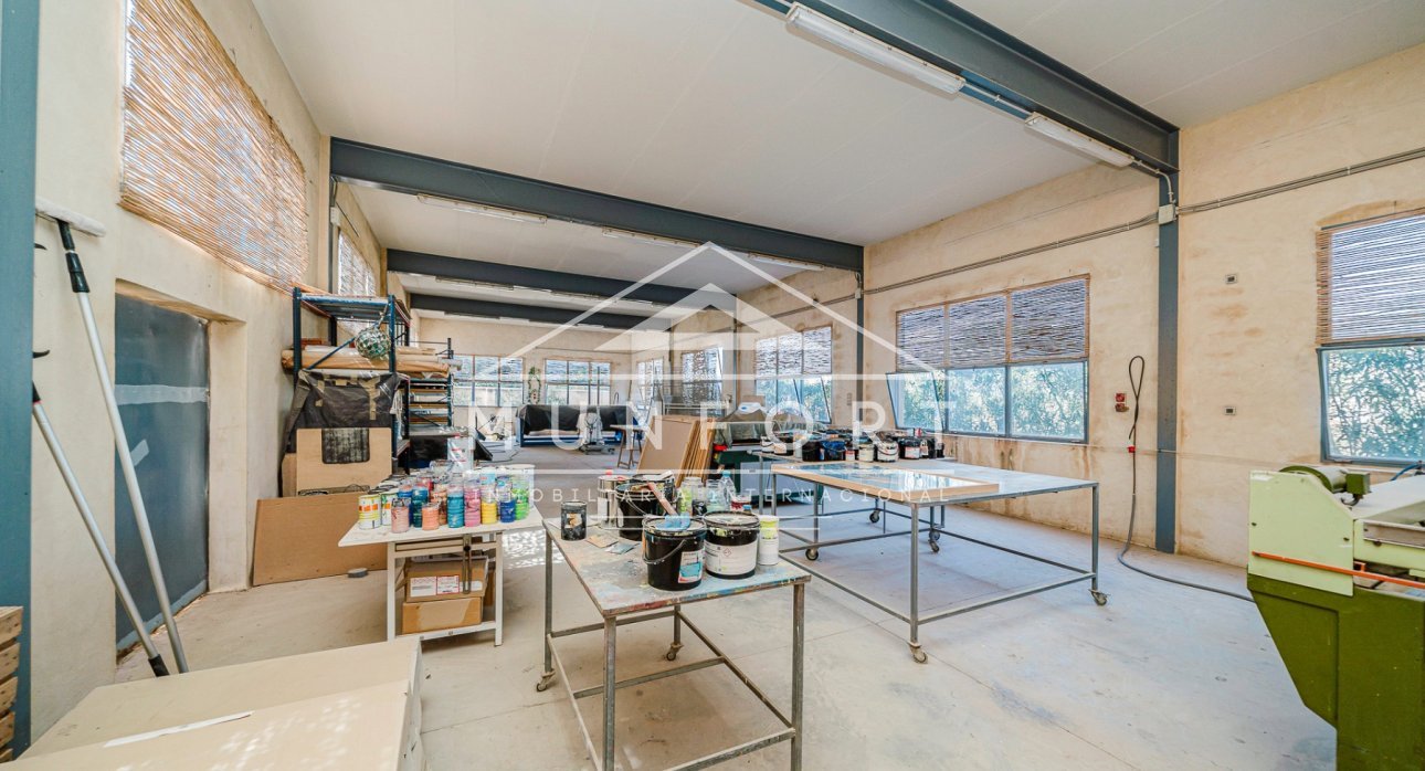 Återförsäljning - Villor -
Balsicas