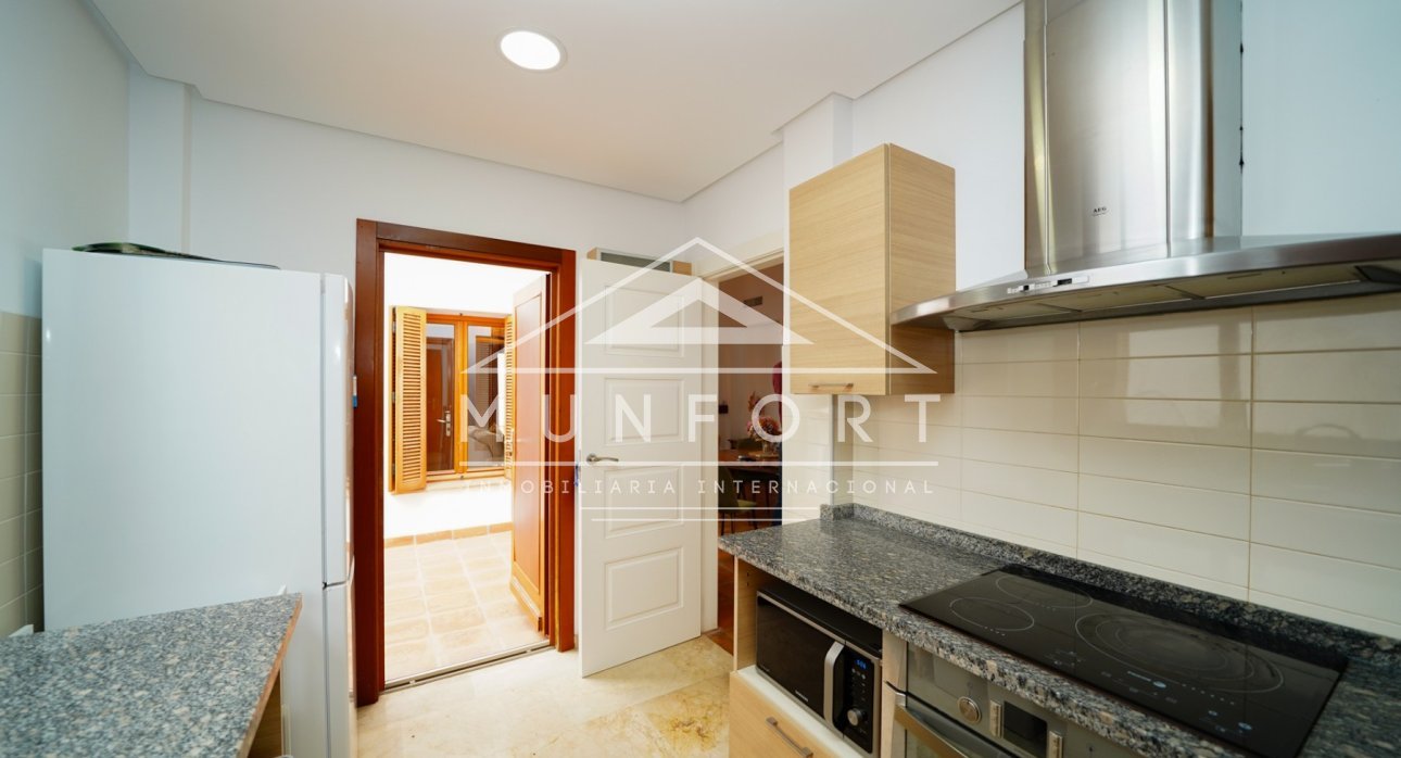 Återförsäljning - Villor -
Baños y mendigo - Baños y Mendigo