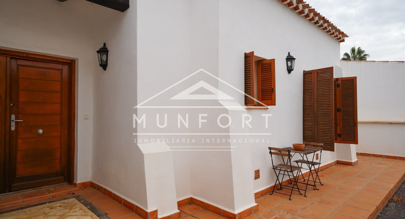 Återförsäljning - Villor -
Baños y mendigo - Baños y Mendigo