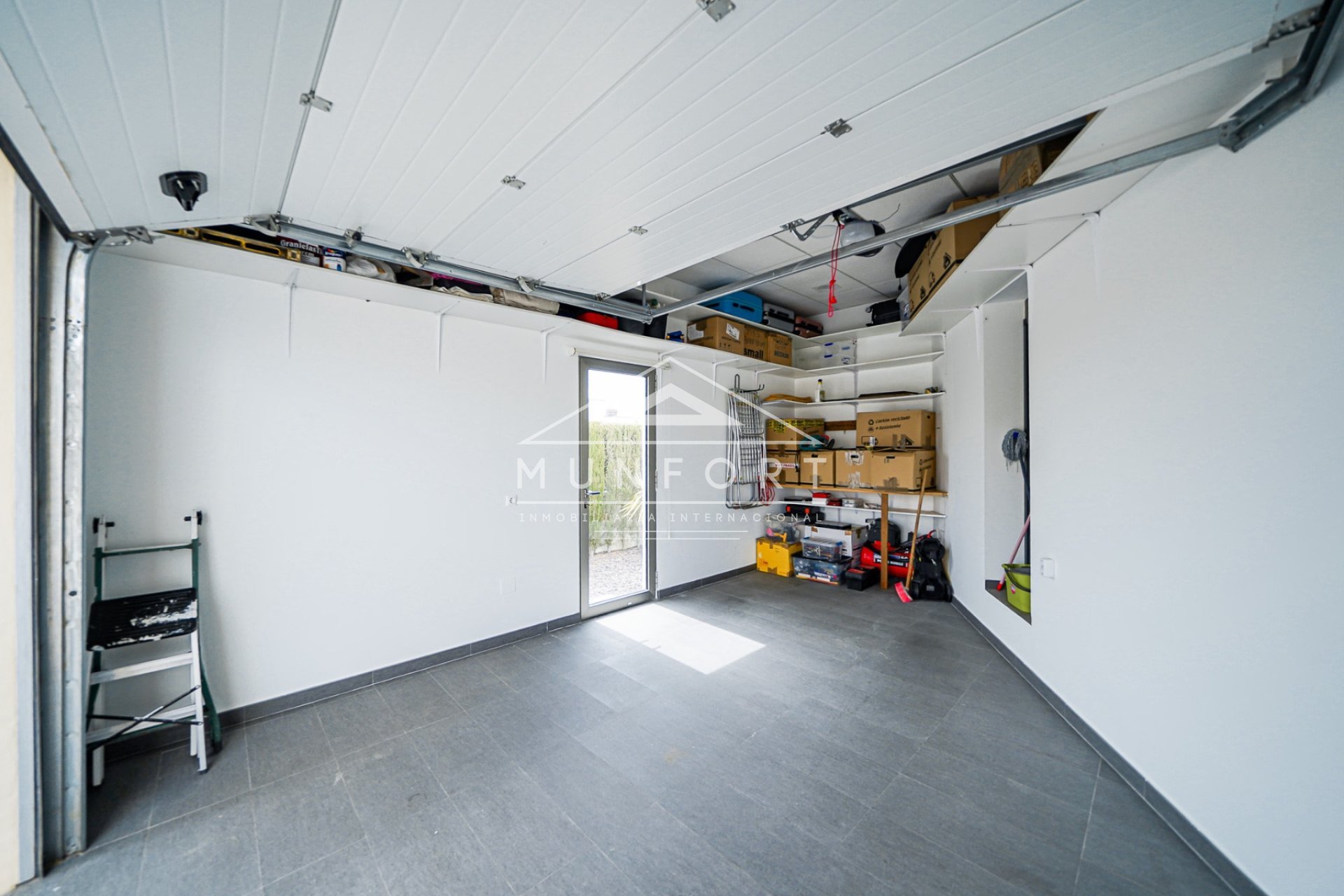 Återförsäljning - Villor -
Benijófar