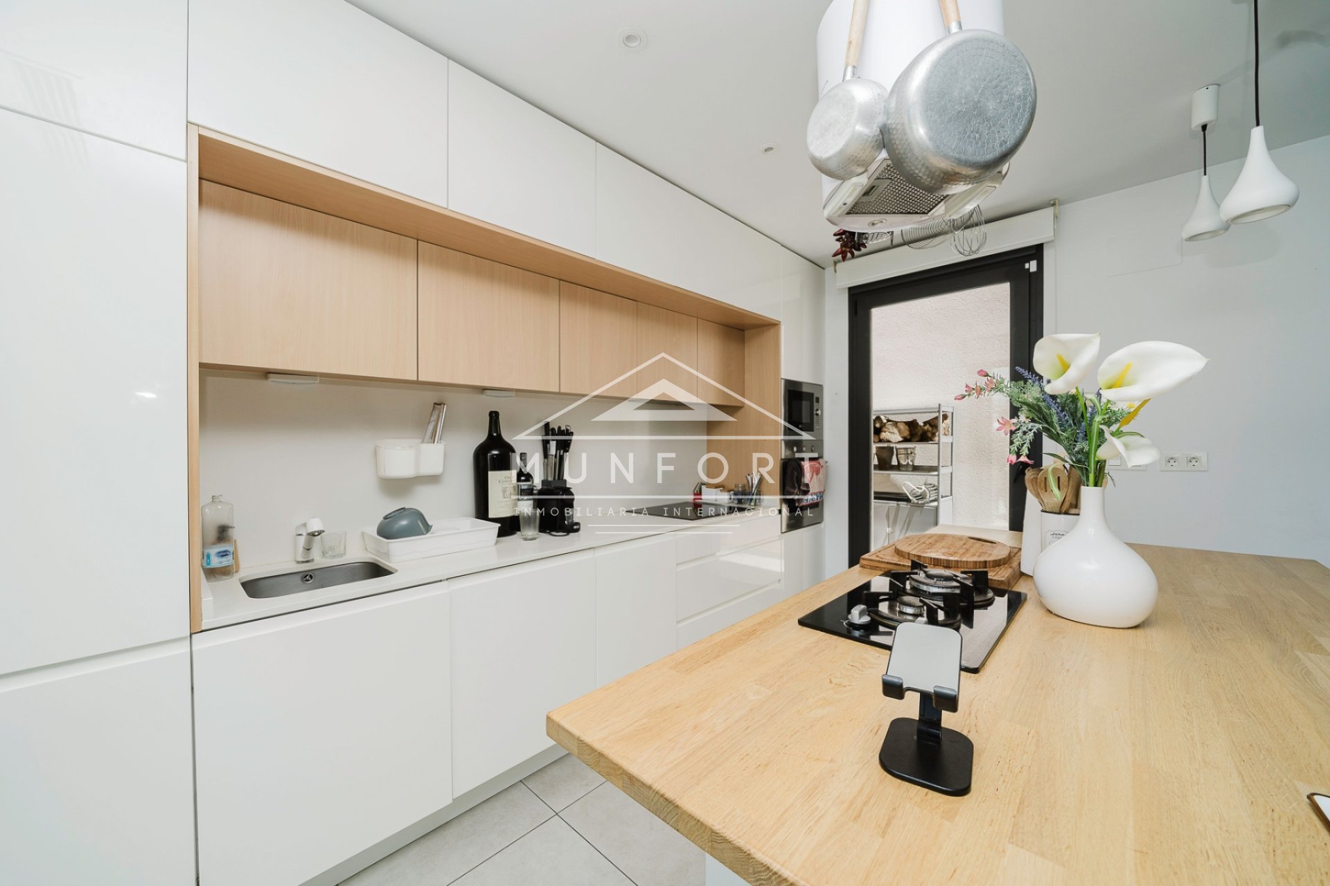 Återförsäljning - Villor -
Benijófar