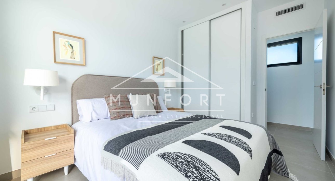 Återförsäljning - Villor -
Calasparra