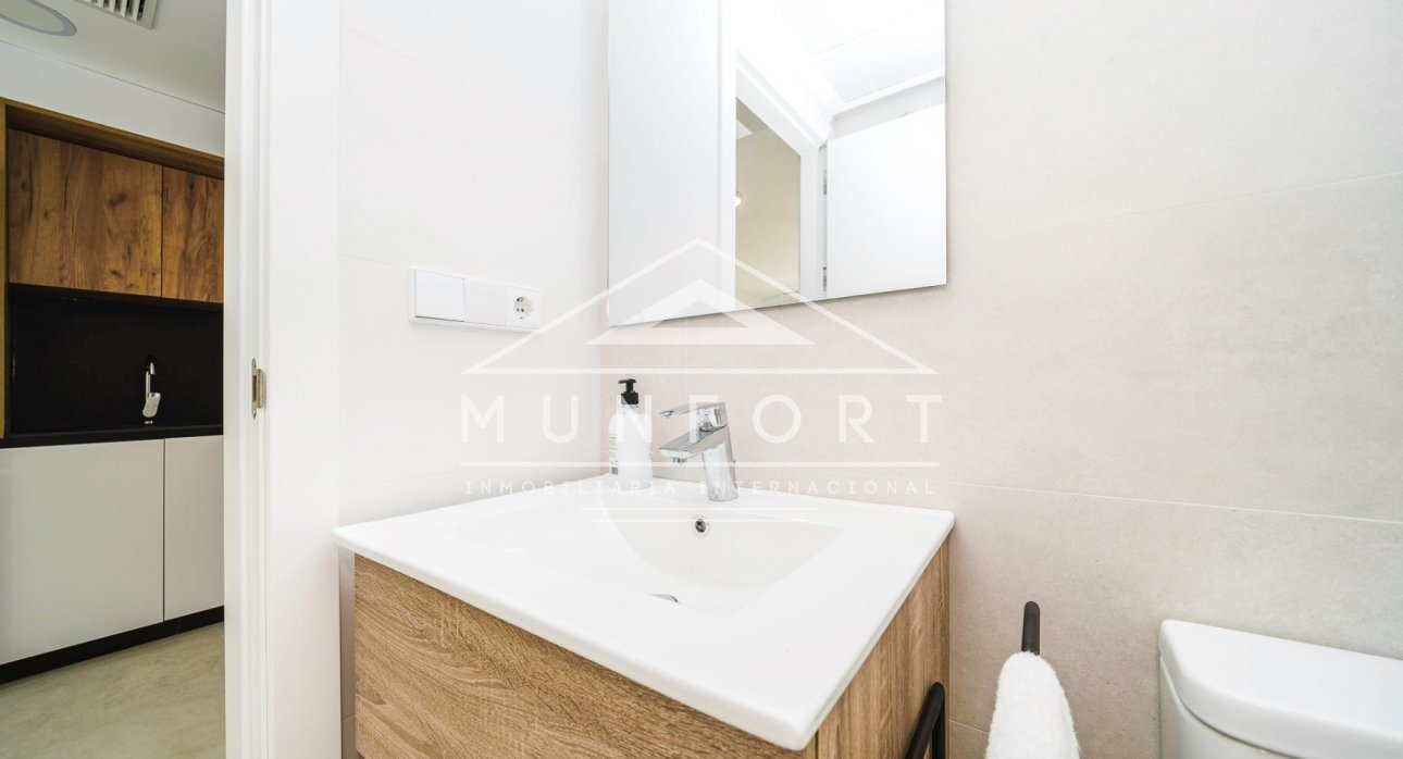 Återförsäljning - Villor -
Cox