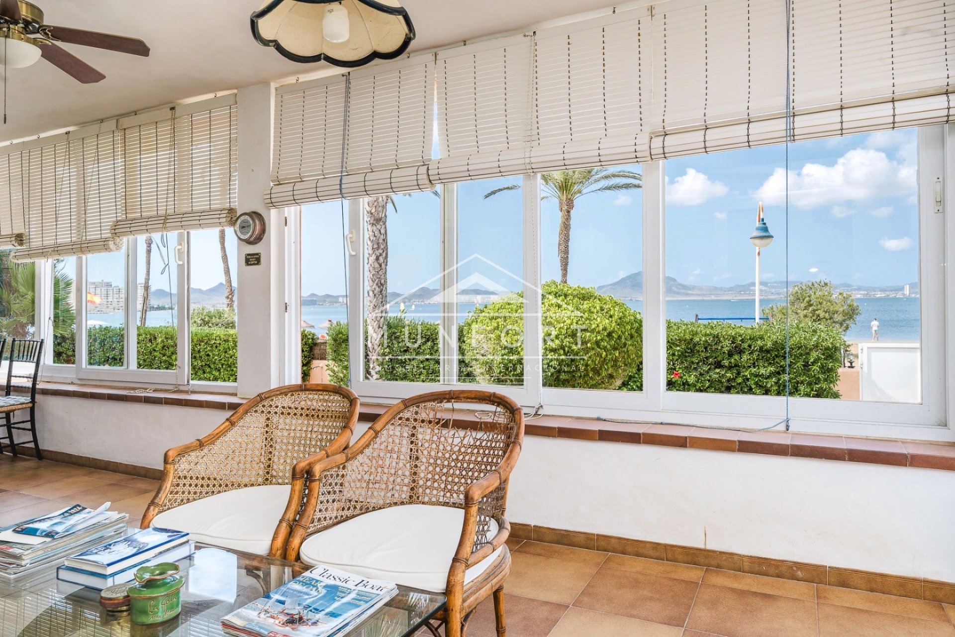 Återförsäljning - Villor -
La Manga