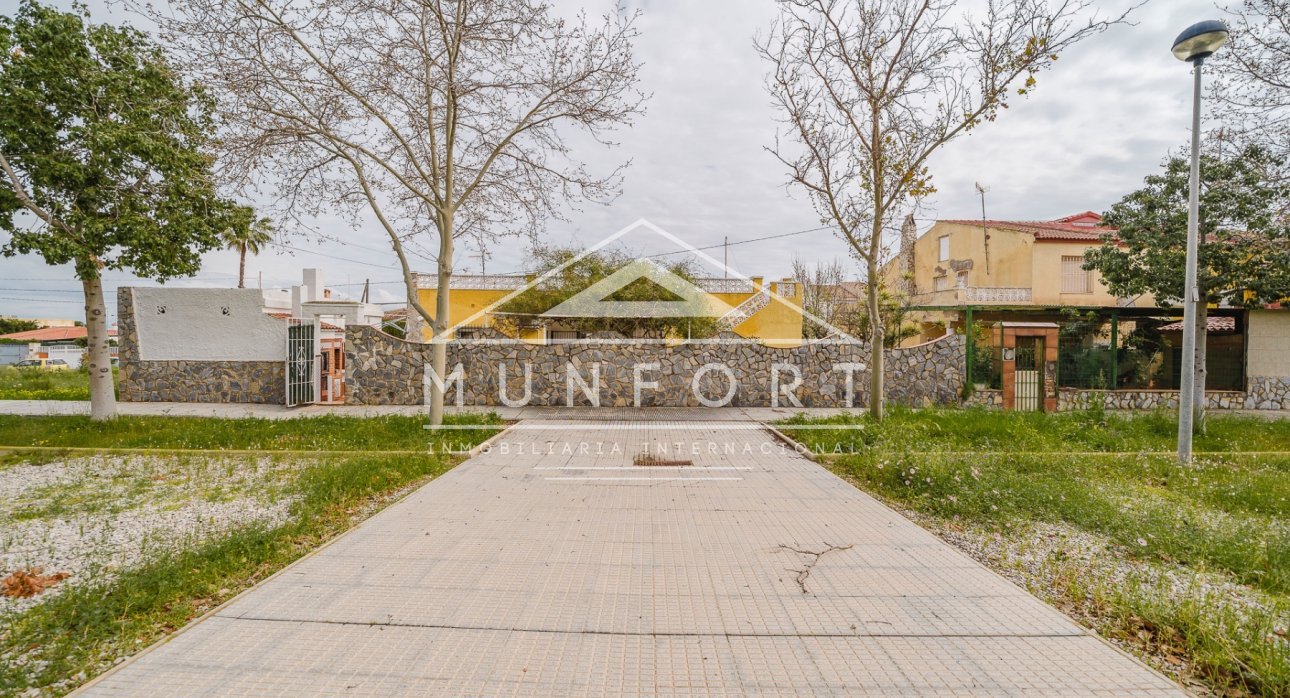 Återförsäljning - Villor -
Los Urrutias - EL CARMOLI