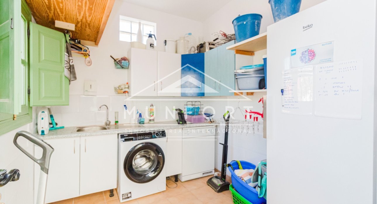 Återförsäljning - Villor -
Murcia - GEA Y TRUYOLS