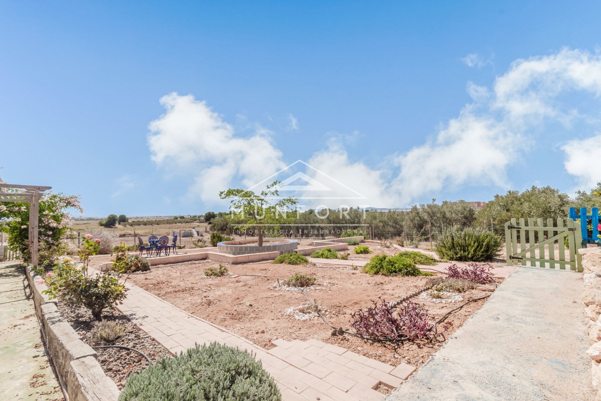 Återförsäljning - Villor -
Murcia - GEA Y TRUYOLS