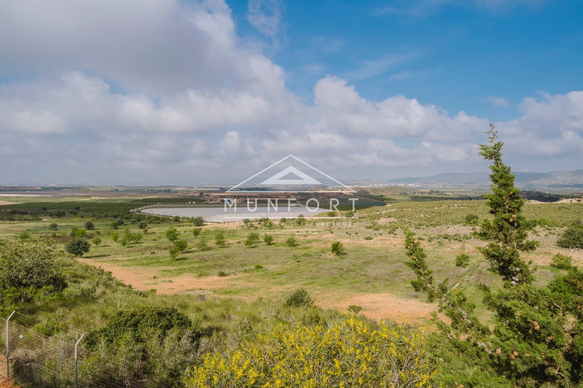 Återförsäljning - Villor -
Murcia - GEA Y TRUYOLS
