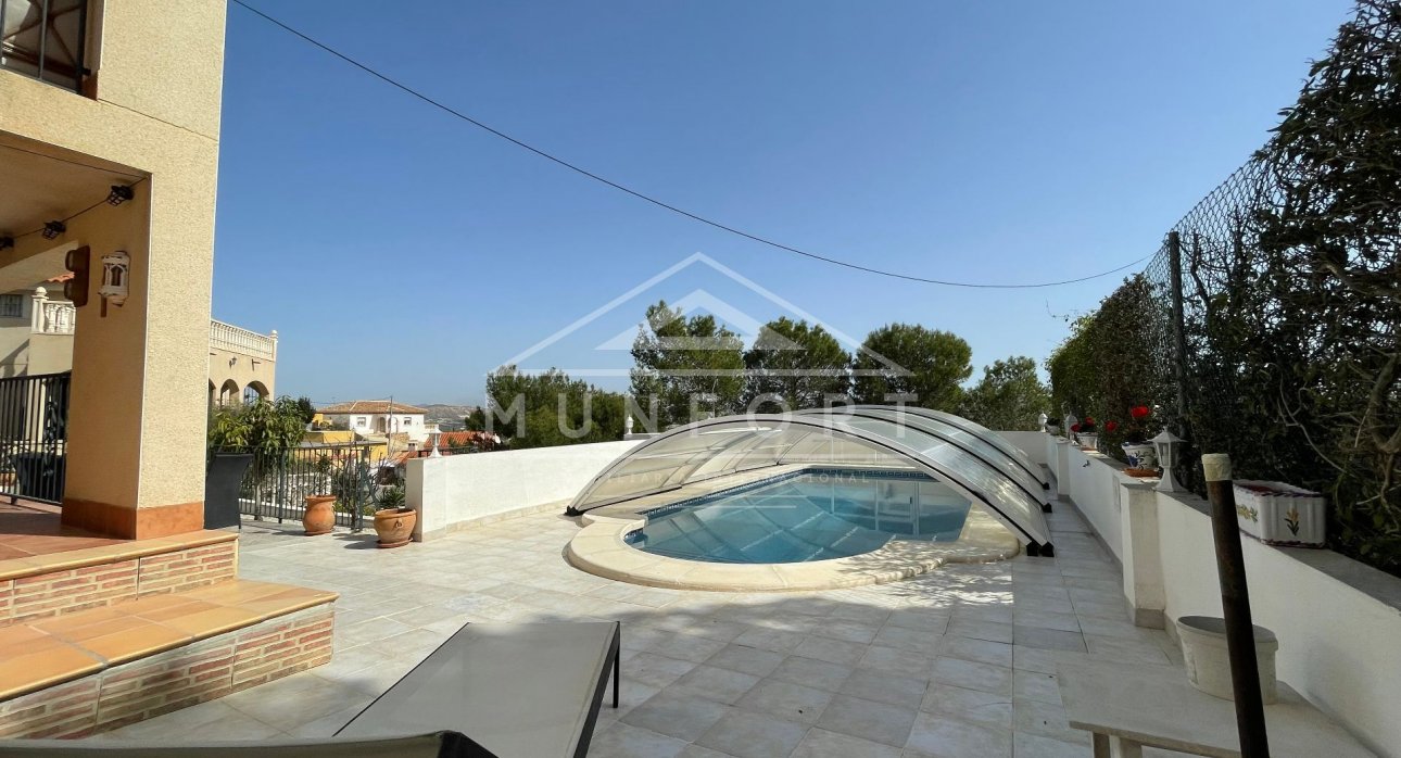 Återförsäljning - Villor -
Murcia