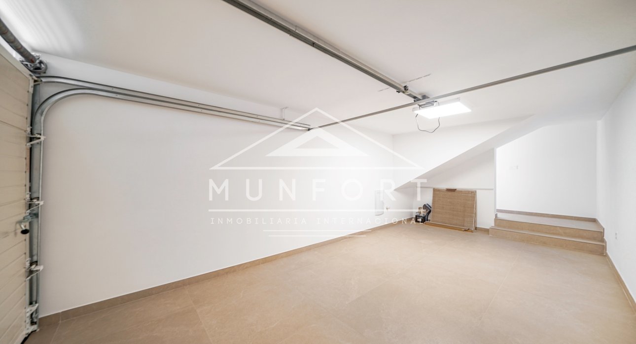 Återförsäljning - Villor -
Orihuela Costa - Dehesa de Campoamor