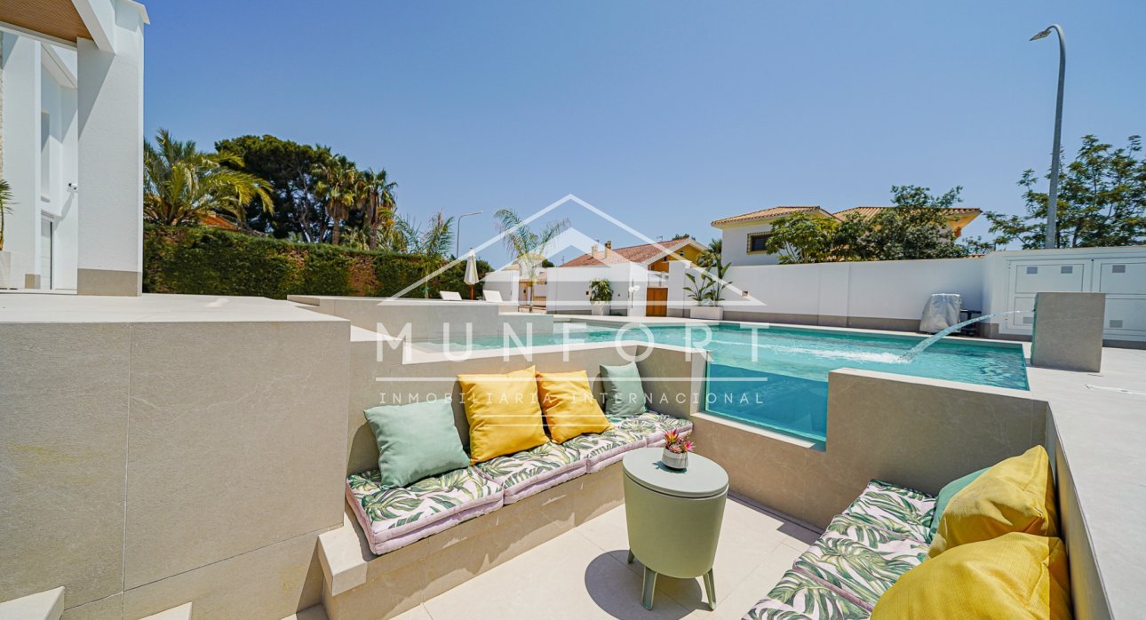 Återförsäljning - Villor -
Orihuela Costa - Dehesa de Campoamor