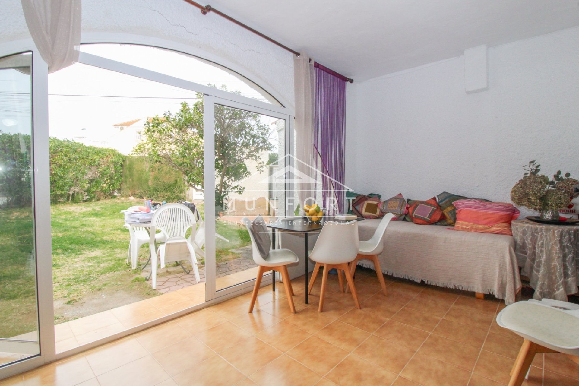 Återförsäljning - Villor -
Orihuela Costa - La Florida