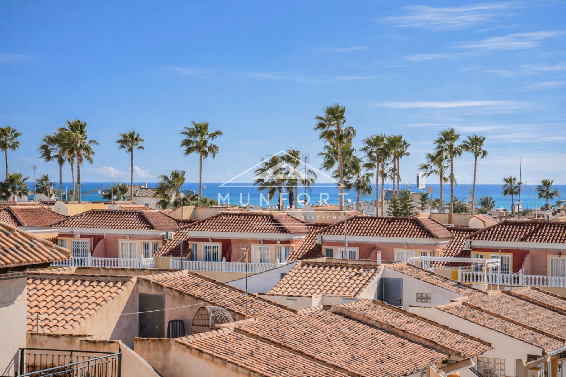 Återförsäljning - Villor -
Orihuela Costa - La Regia