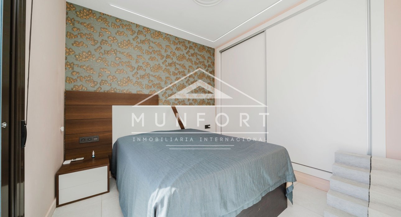 Återförsäljning - Villor -
Orihuela Costa - Lomas de Cabo Roig