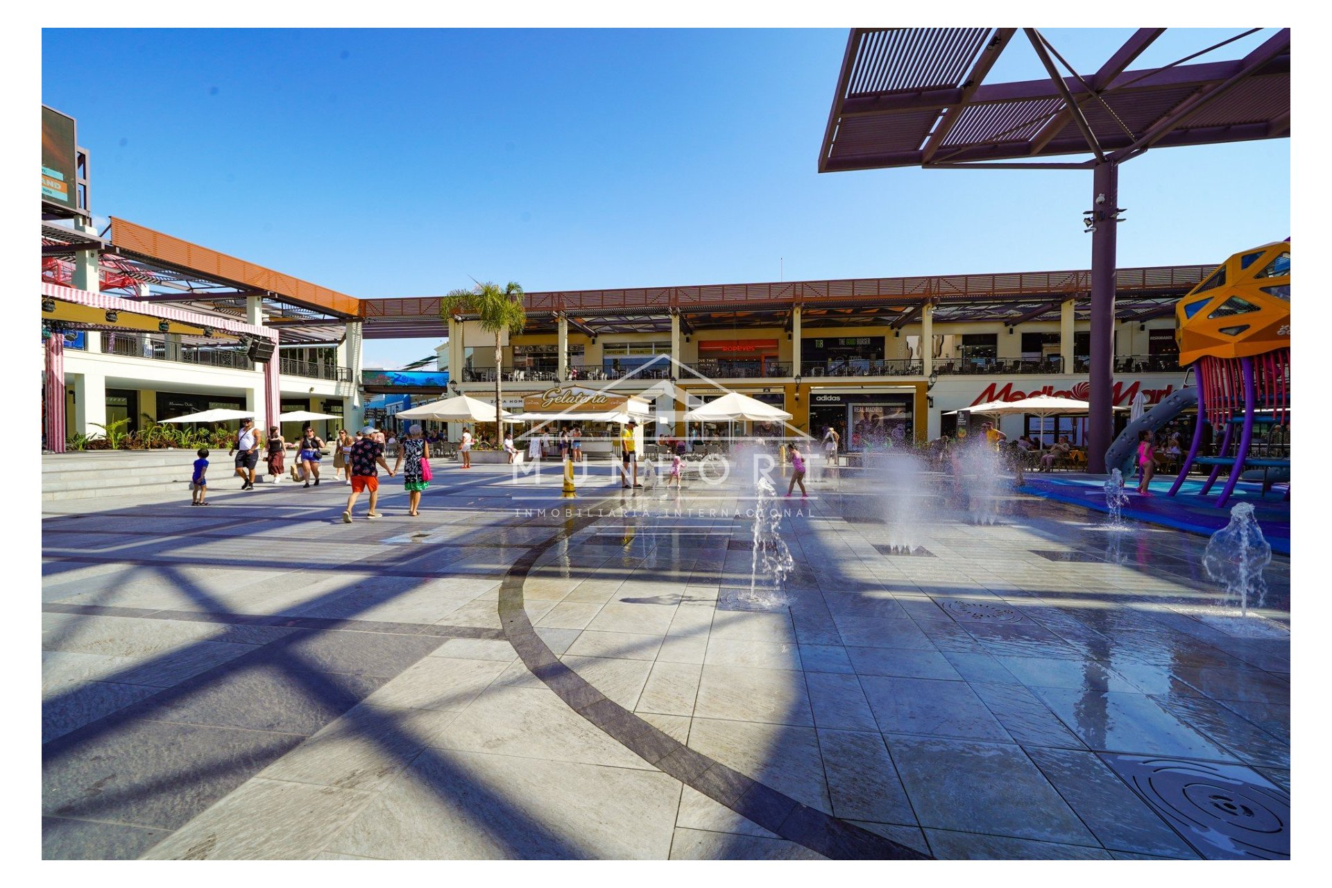 Återförsäljning - Villor -
Orihuela Costa - Playa Flamenca