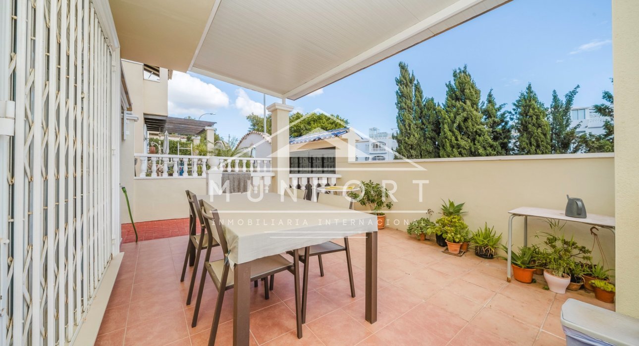 Återförsäljning - Villor -
Orihuela Costa - Villamartin