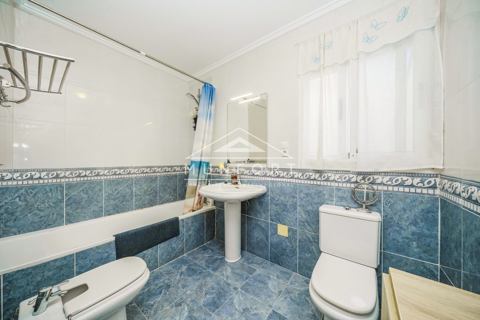 Återförsäljning - Villor -
Orihuela Costa - Villamartín