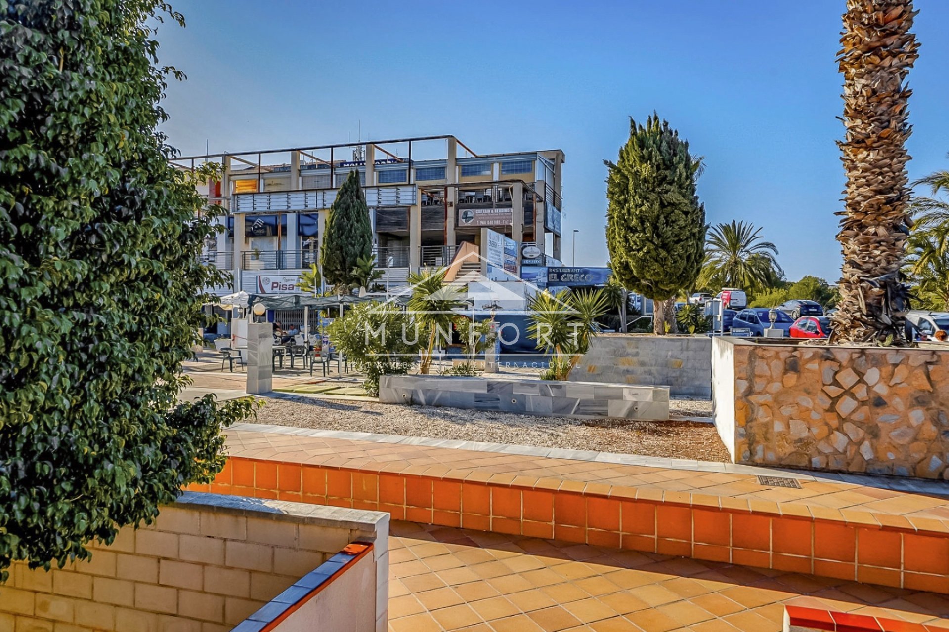 Återförsäljning - Villor -
Orihuela Costa - Villamartin