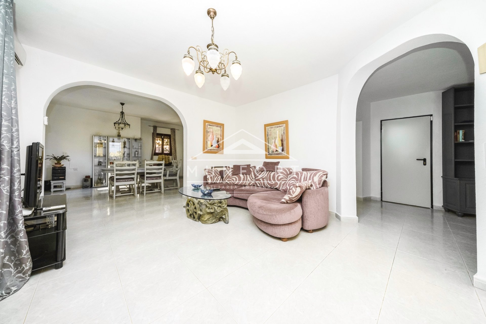 Återförsäljning - Villor -
Orihuela Costa - Villamartin