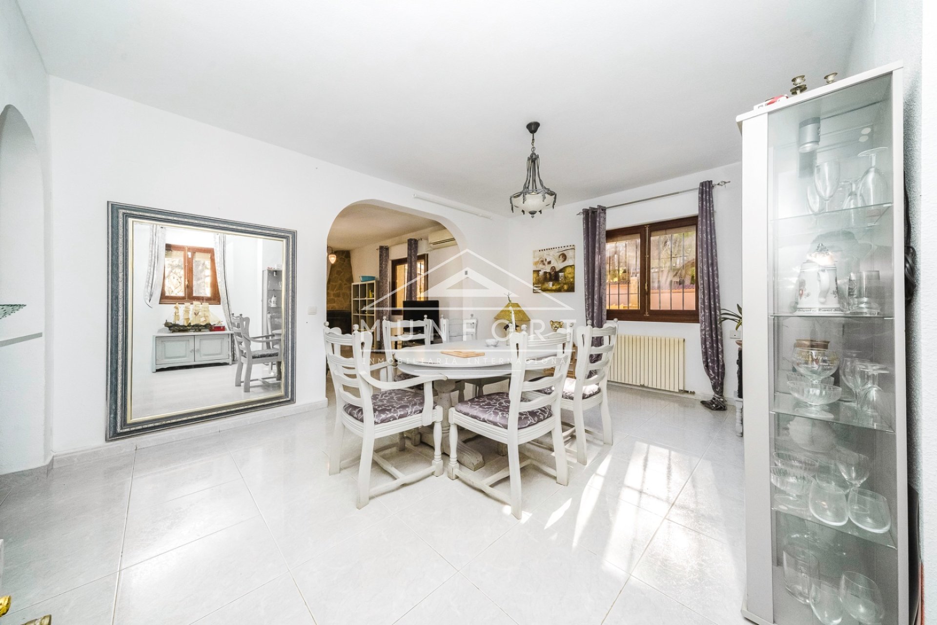 Återförsäljning - Villor -
Orihuela Costa - Villamartin