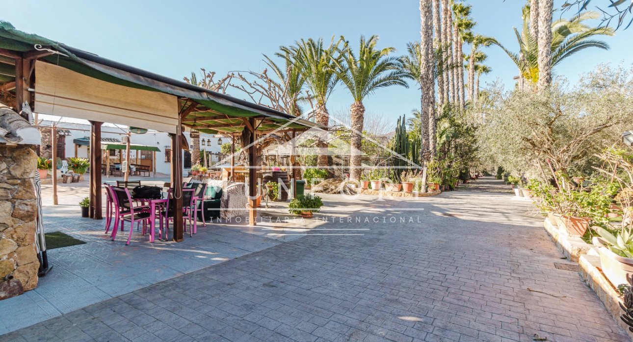 Återförsäljning - Villor -
Orihuela