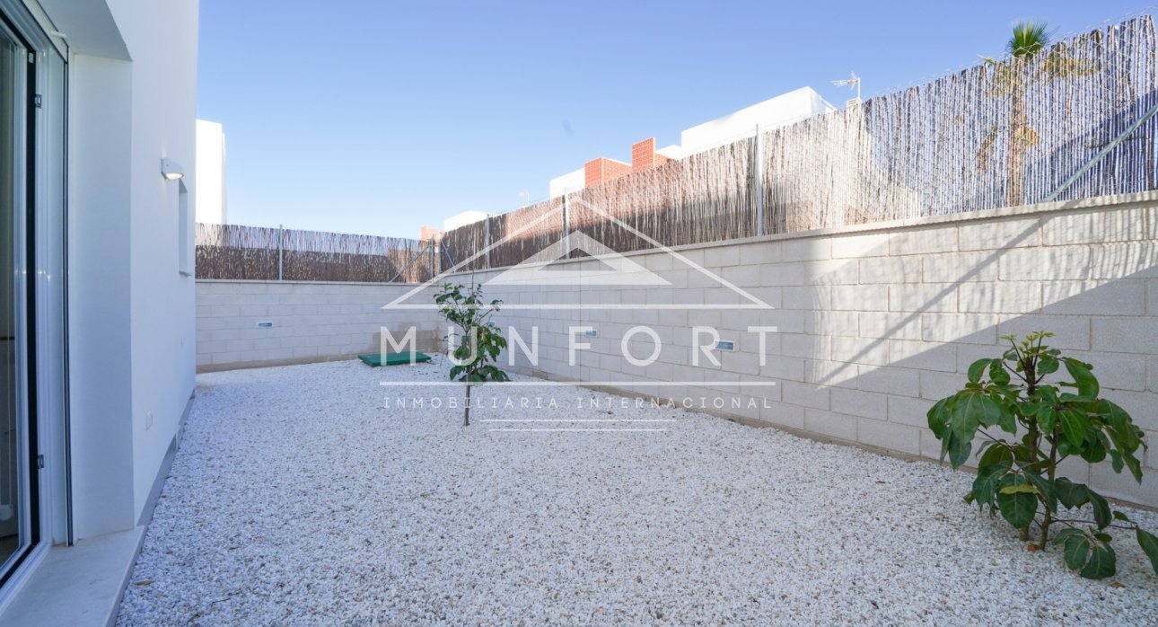 Återförsäljning - Villor -
Pilar de la Horadada