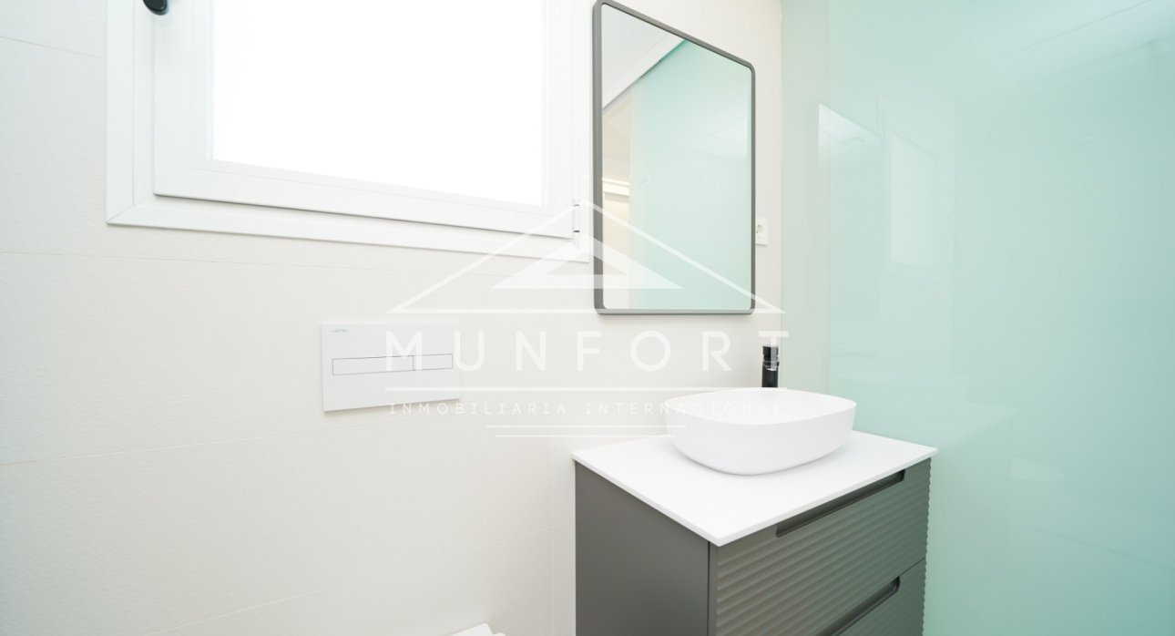 Återförsäljning - Villor -
Pilar de la Horadada