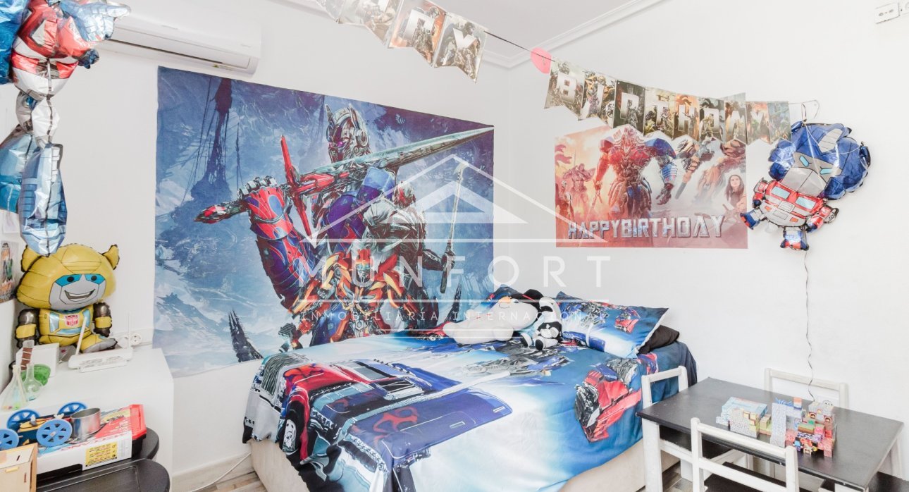 Återförsäljning - Villor -
Rojales - Ciudad Quesada