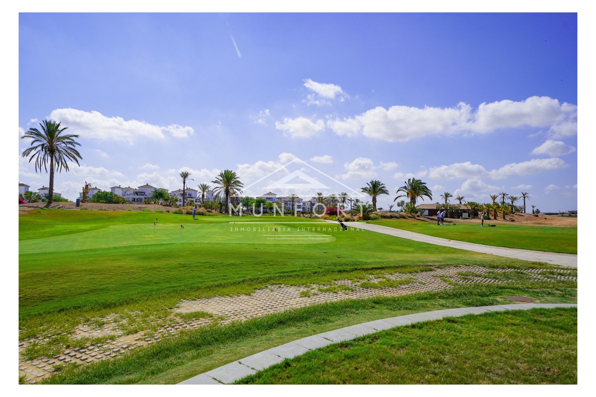 Återförsäljning - Villor -
Roldán - La Torre Golf Resort