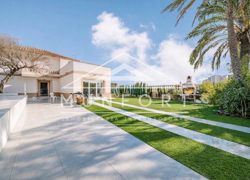 Återförsäljning - Villor -
San Javier - La Manga del Mar Menor