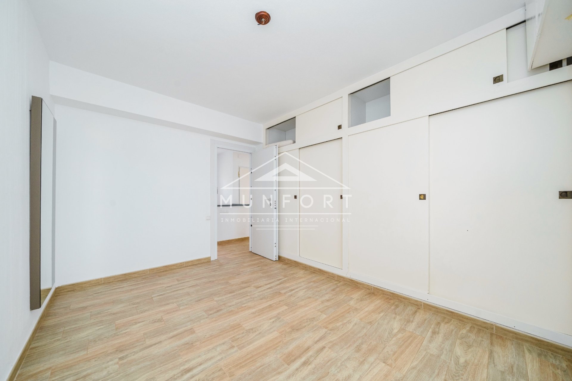 Återförsäljning - Villor -
San Javier - La Manga del Mar Menor