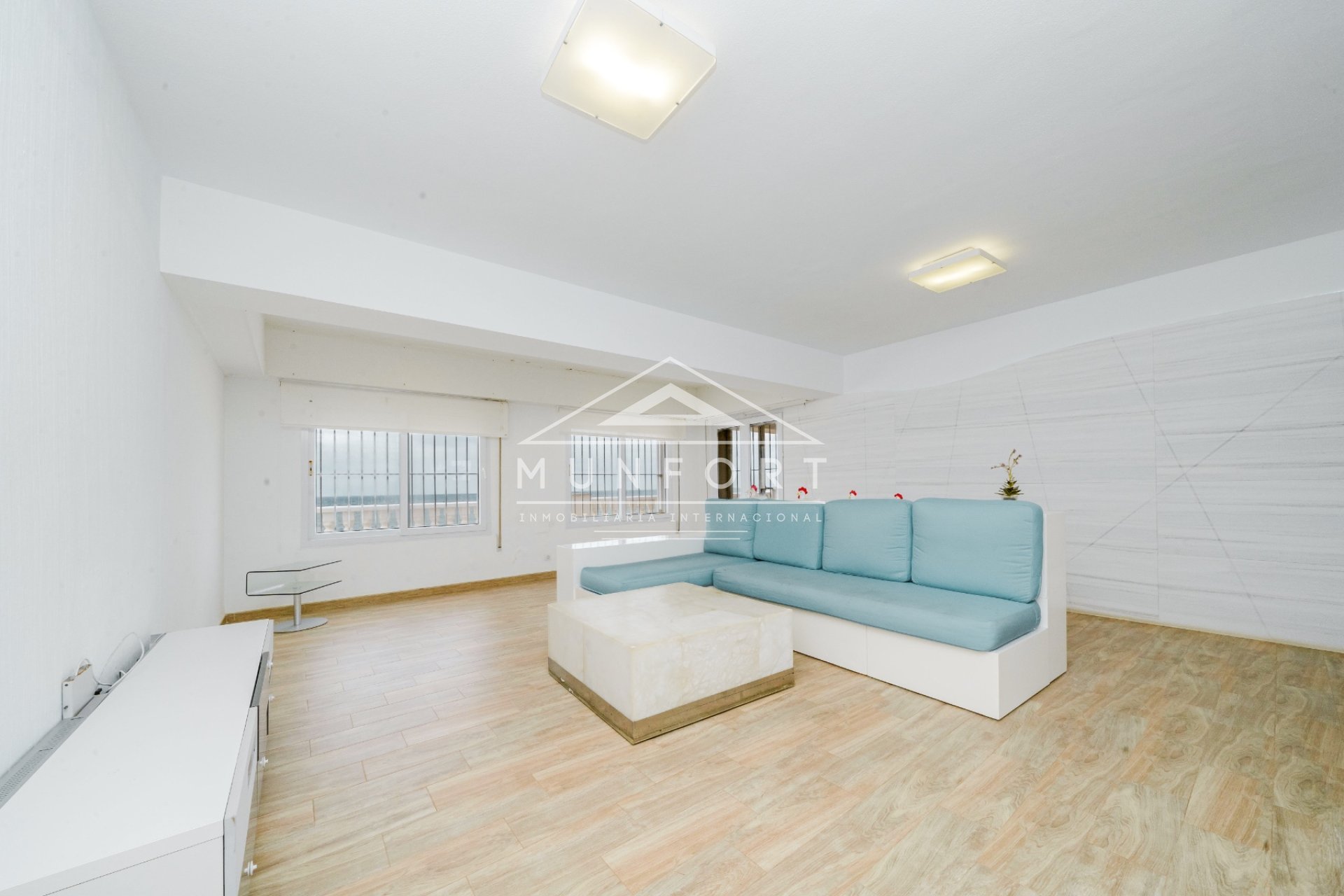 Återförsäljning - Villor -
San Javier - La Manga del Mar Menor