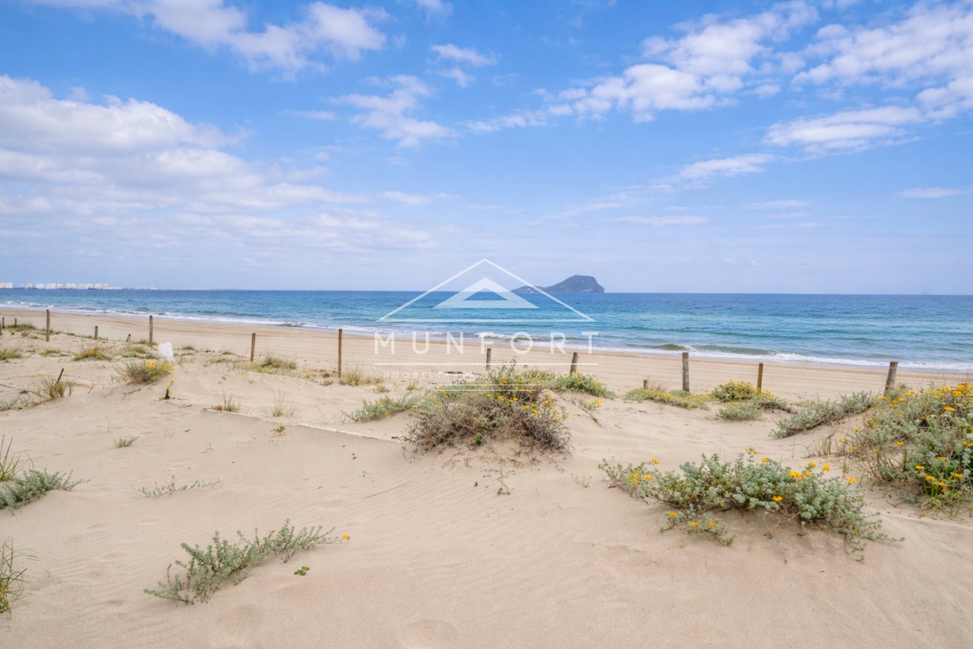 Återförsäljning - Villor -
San Javier - La Manga del Mar Menor